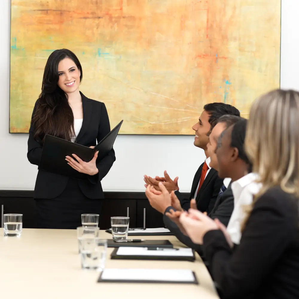 🗣️ Cómo Sonar Más Convincente en Inglés: 5 Claves para Presentaciones de Impacto